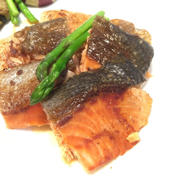 お魚を手軽に 鮭のバターポン酢焼き レシピ 作り方 By ひろぱんだ 楽天レシピ